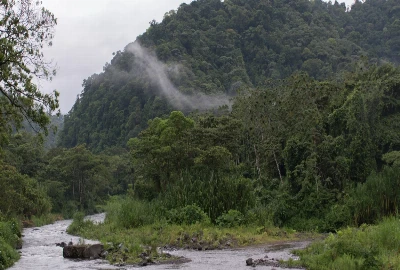 Peaceful Paddles and Exciting Rides: Water Adventures for Every Traveler at Lake Arenal