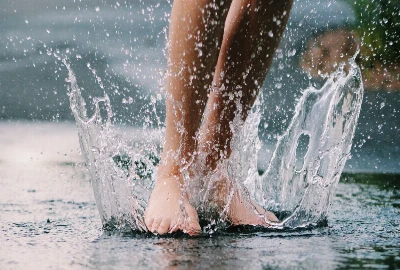Peaceful Paddles and Exciting Rides: Water Adventures for Every Traveler at Lake Arenal
