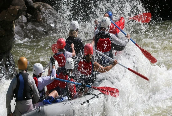 Peaceful Paddles and Exciting Rides: Water Adventures for Every Traveler at Lake Arenal