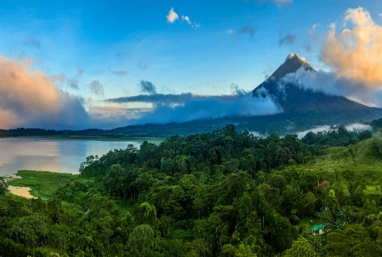 Plan the Perfect Getaway: Top Lake Arenal Hotels for Couples and Families