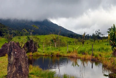 Peaceful Paddles and Exciting Rides: Water Adventures for Every Traveler at Lake Arenal