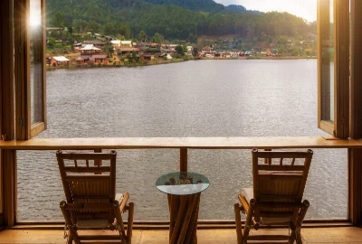 Peaceful Paddles and Exciting Rides: Water Adventures for Every Traveler at Lake Arenal